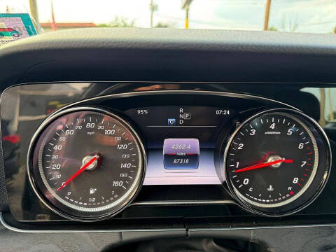 2017 Mercedes-Benz E-Class E 300 4MATIC