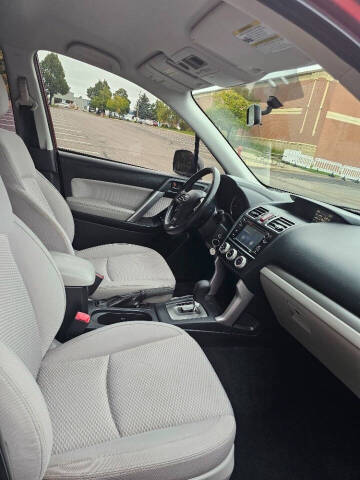 2016 Subaru Forester 2.5i