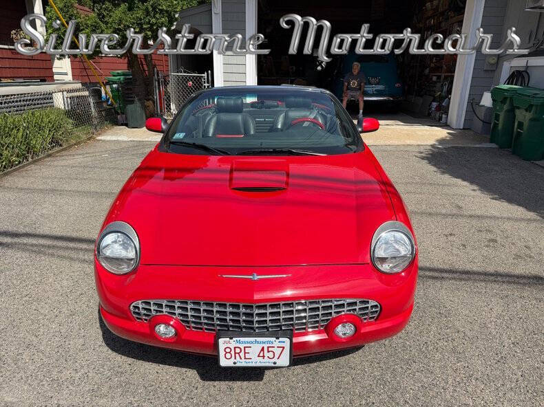 2002 Ford Thunderbird Deluxe
