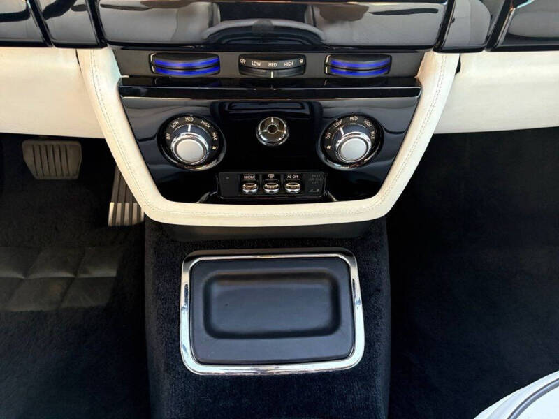 2009 Rolls-Royce Phantom Drophead Coupe