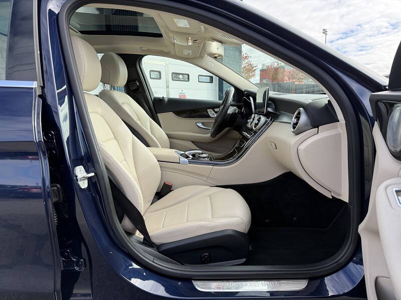 2016 Mercedes-Benz C-Class C 300 Luxury 4MATIC