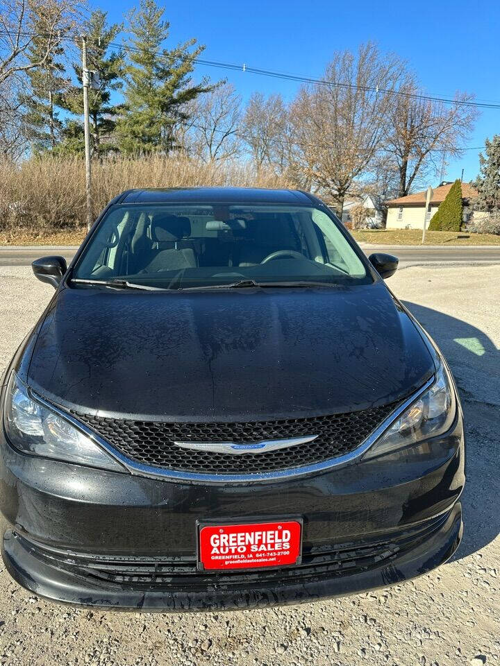 Black 2018 Chrysler Pacifica LX LX 4dr Mini-Van 2