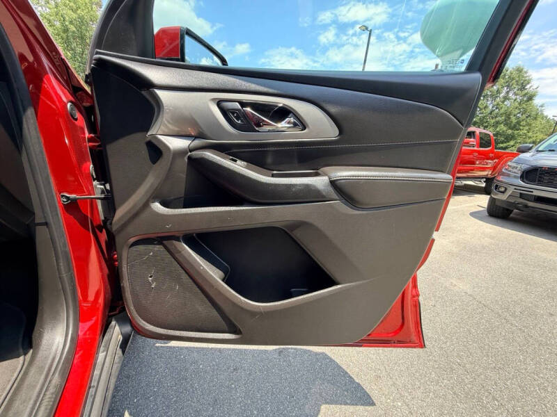2020 Chevrolet Traverse LT Leather