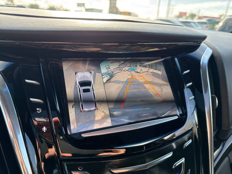 2016 Cadillac Escalade ESV Platinum