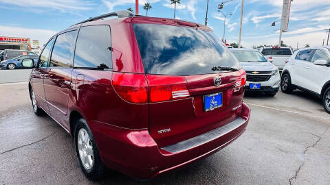 2005 Toyota Sienna LE 7 Passenger