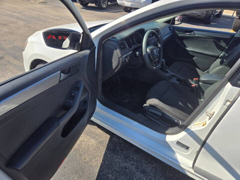 2016 Volkswagen Jetta