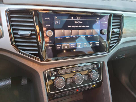 2023 Volkswagen Atlas Cross Sport SE