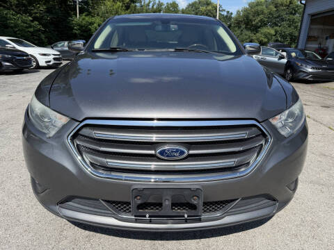 2013 Ford Taurus Limited