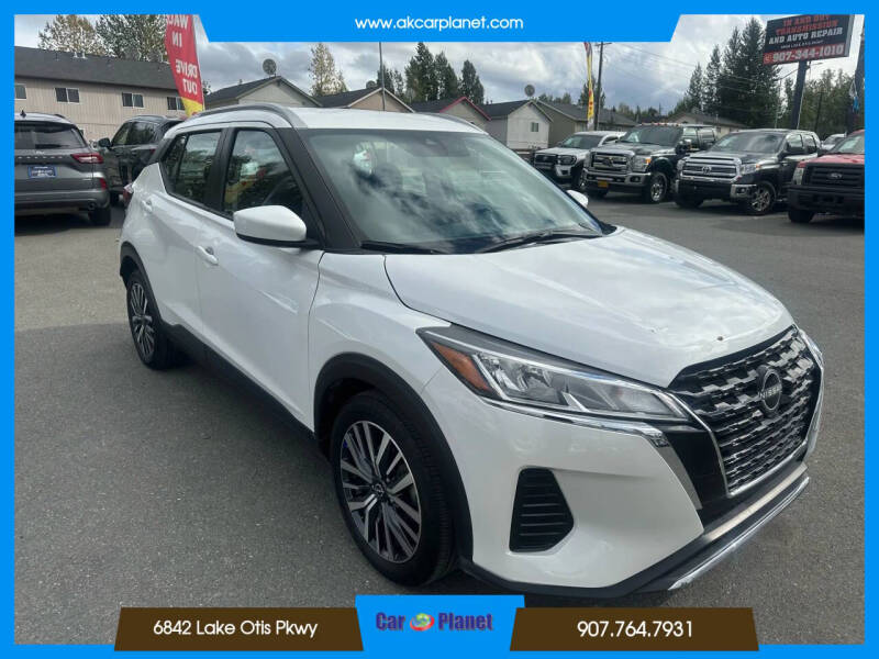 2022 Nissan Kicks SV