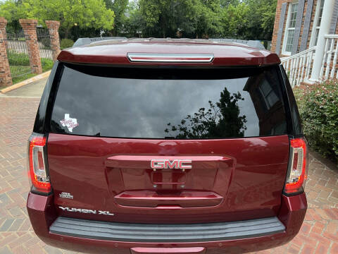 2016 GMC Yukon XL SLT