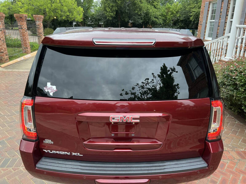 2016 GMC Yukon XL SLT