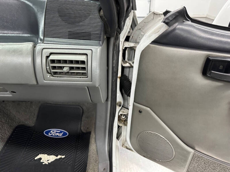 1989 Ford Mustang LX 5.0