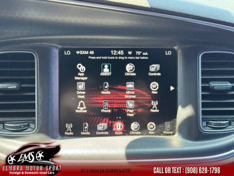 2015 Dodge Charger SXT