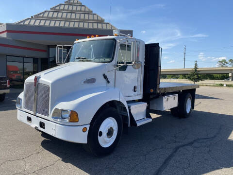 2005 Kenworth T300