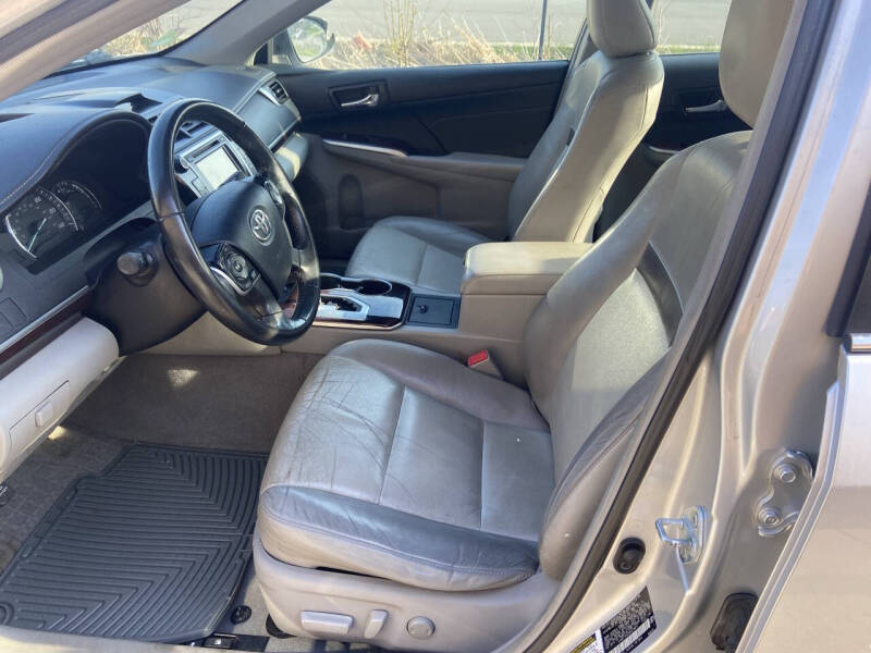 Image 7 of 2013 Toyota Camry XLE