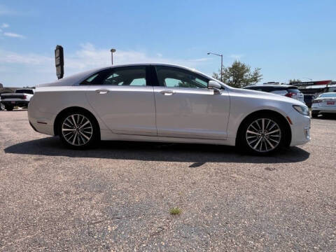 2017 Lincoln MKZ Premiere