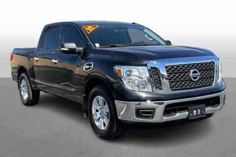 2017 Nissan Titan SV