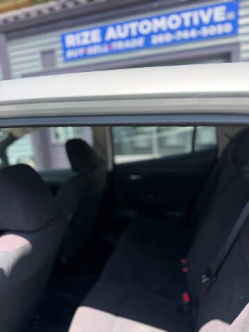 2013 Nissan LEAF SV