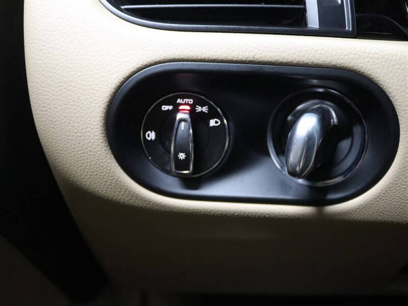 2020 Porsche Macan S