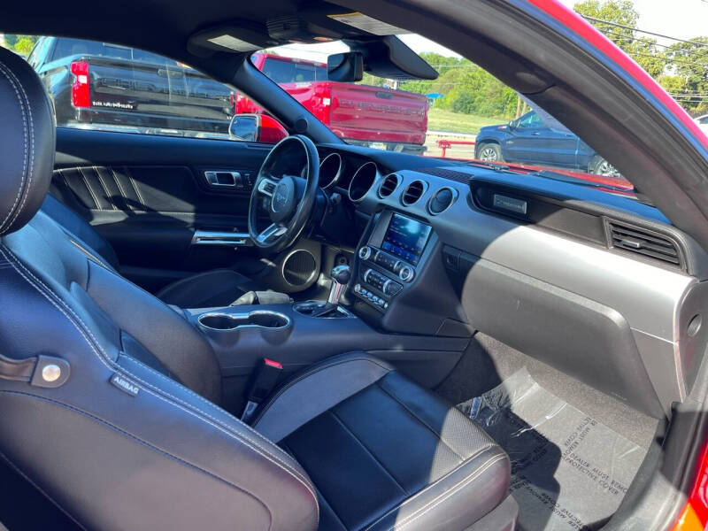 2021 Ford Mustang EcoBoost