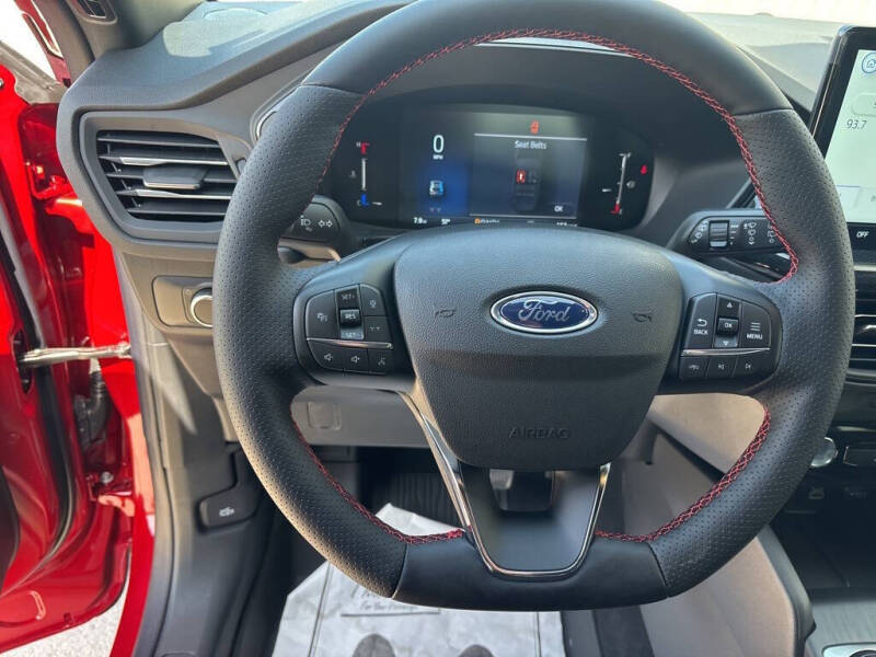 2025 Ford Escape ST-Line