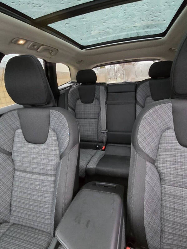 2023 Volvo XC60 B5 Core