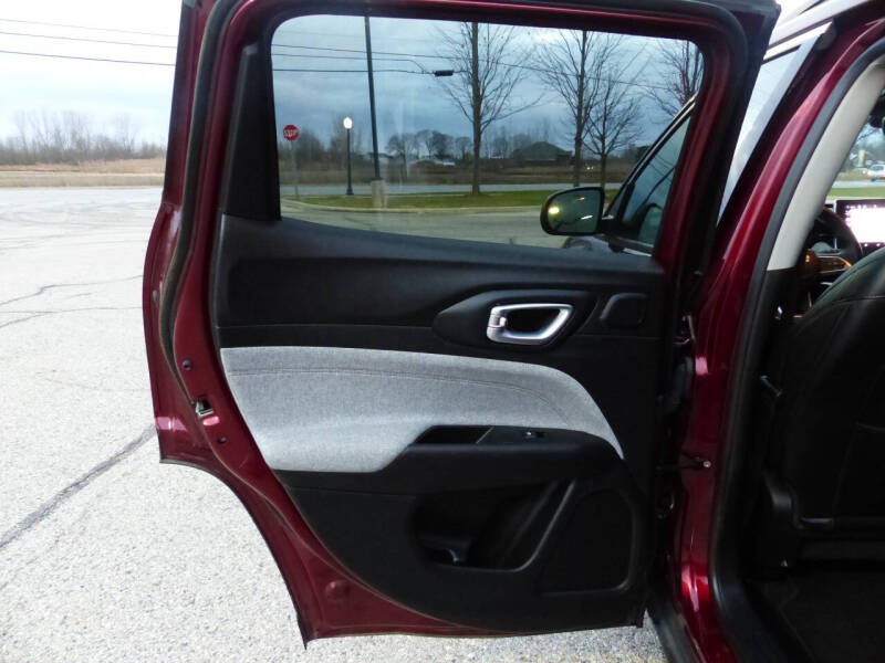 2022 Jeep Compass Latitude Lux