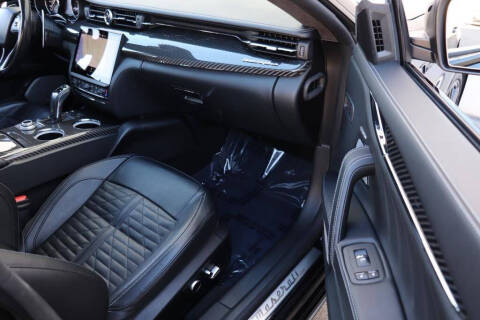 2022 Maserati Quattroporte Modena