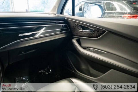 2023 Audi Q7 quattro Premium Plus 55 TFSI