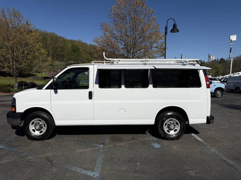 2017 Chevrolet Express 2500