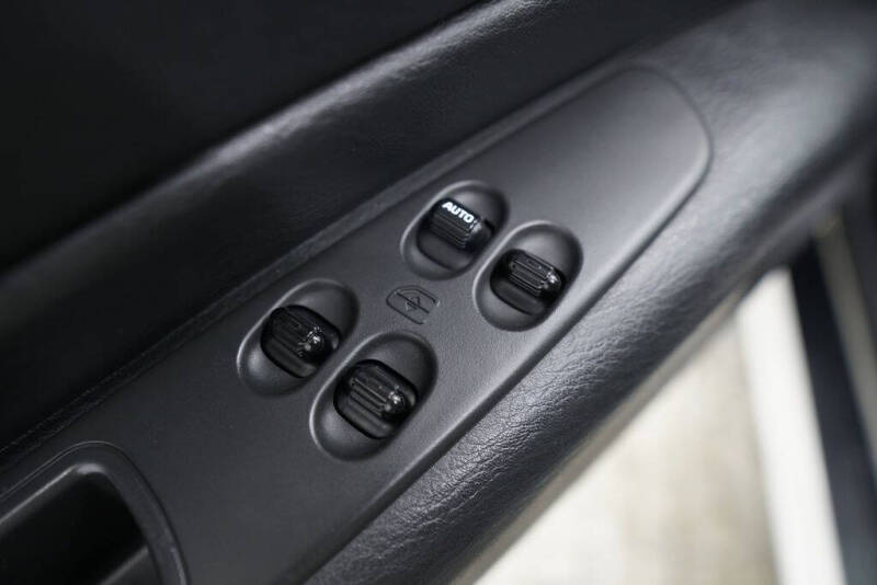 2005 Chrysler Sebring