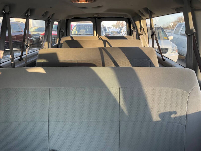 2007 Ford E-Series E-350 SD XLT