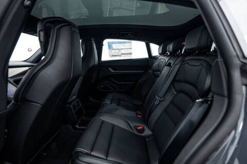 2025 Porsche Taycan 4 Cross Turismo