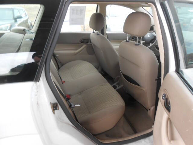 2005 Ford Focus ZXW SES