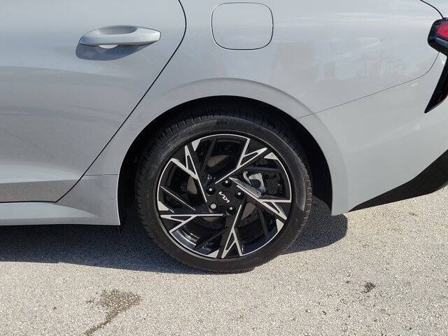 2025 Kia K5
