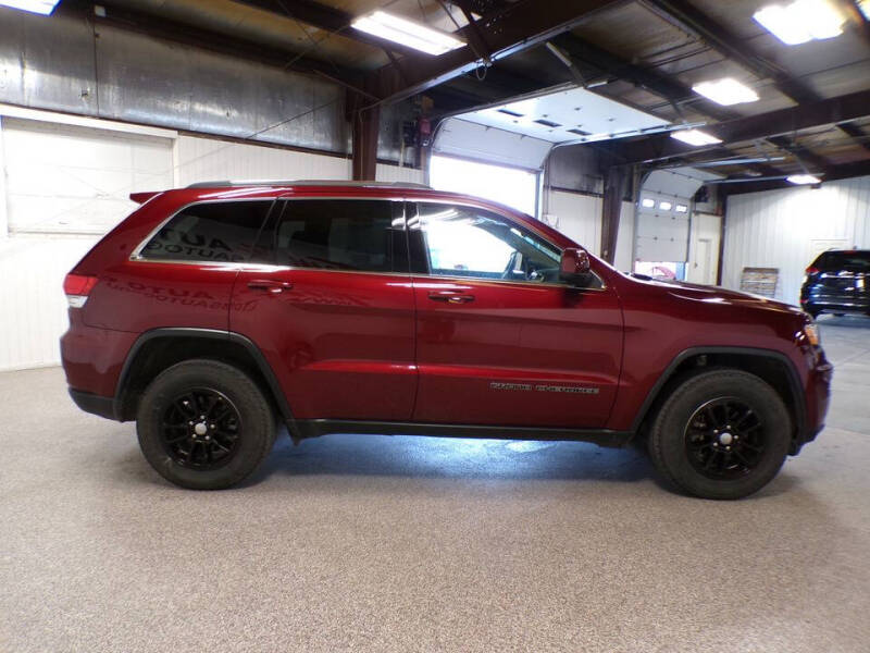 2020 Jeep Grand Cherokee Laredo E