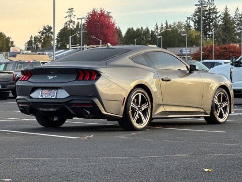 2025 Ford Mustang EcoBoost