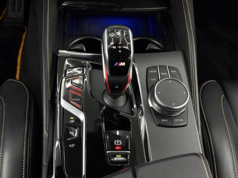 2023 BMW M5