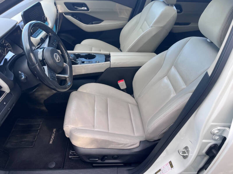 2023 Nissan Rogue SL