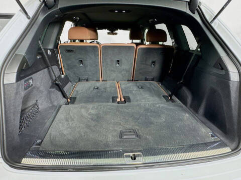 2023 Audi Q7 quattro Premium Plus 55 TFSI