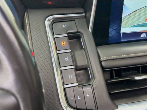 2023 GMC Yukon XL AT4