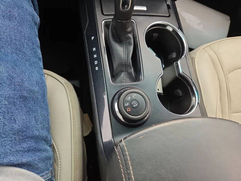 2016 Ford Explorer Platinum