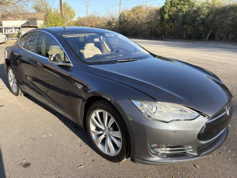 2014 Tesla Model S P85