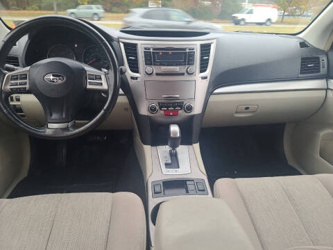 2013 Subaru Outback 2.5i Premium