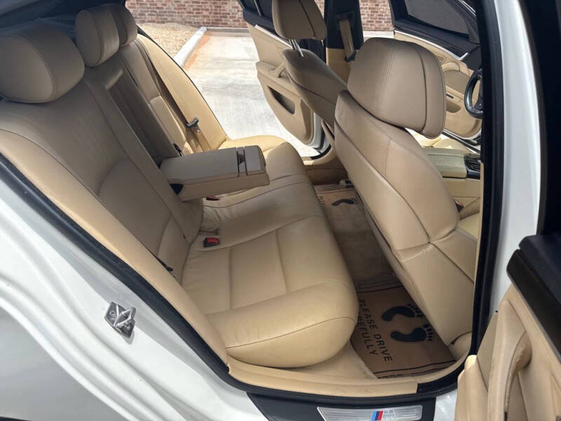2012 BMW 5 Series 550i