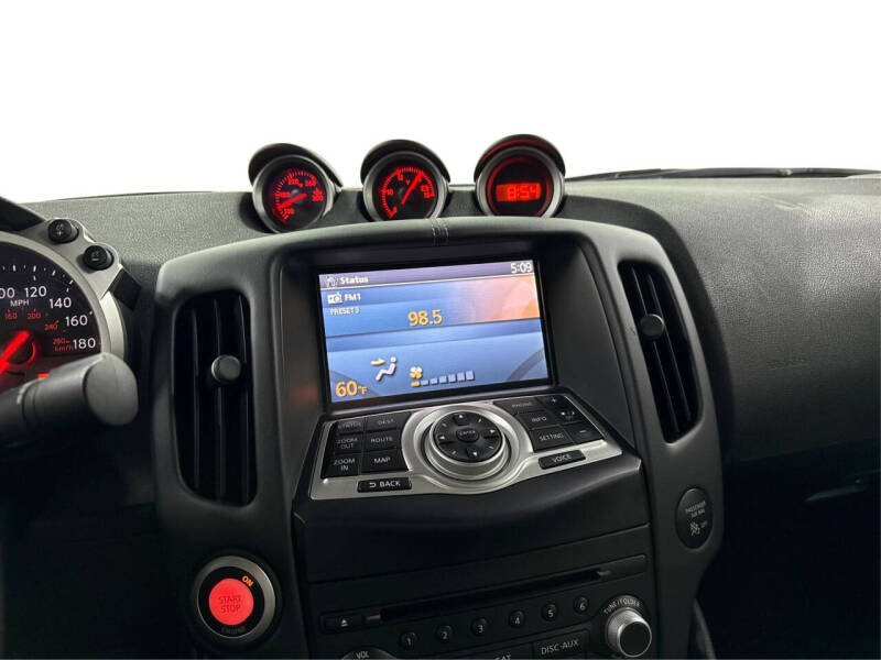 2009 Nissan 370Z Touring