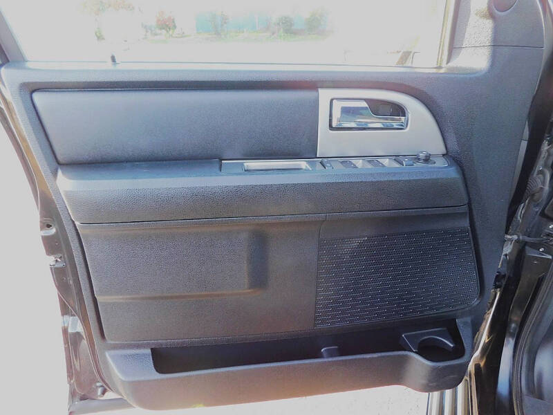 2016 Ford Expedition EL XLT