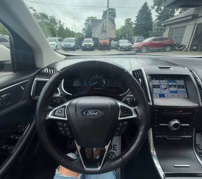 2019 Ford Edge Titanium