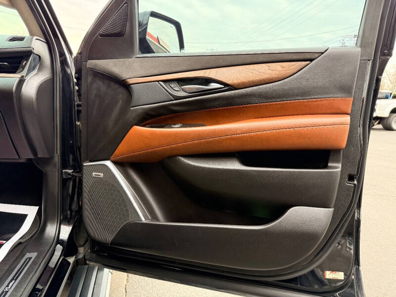 2018 Cadillac Escalade ESV Premium Luxury