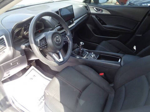 2018 Mazda MAZDA3 Sport